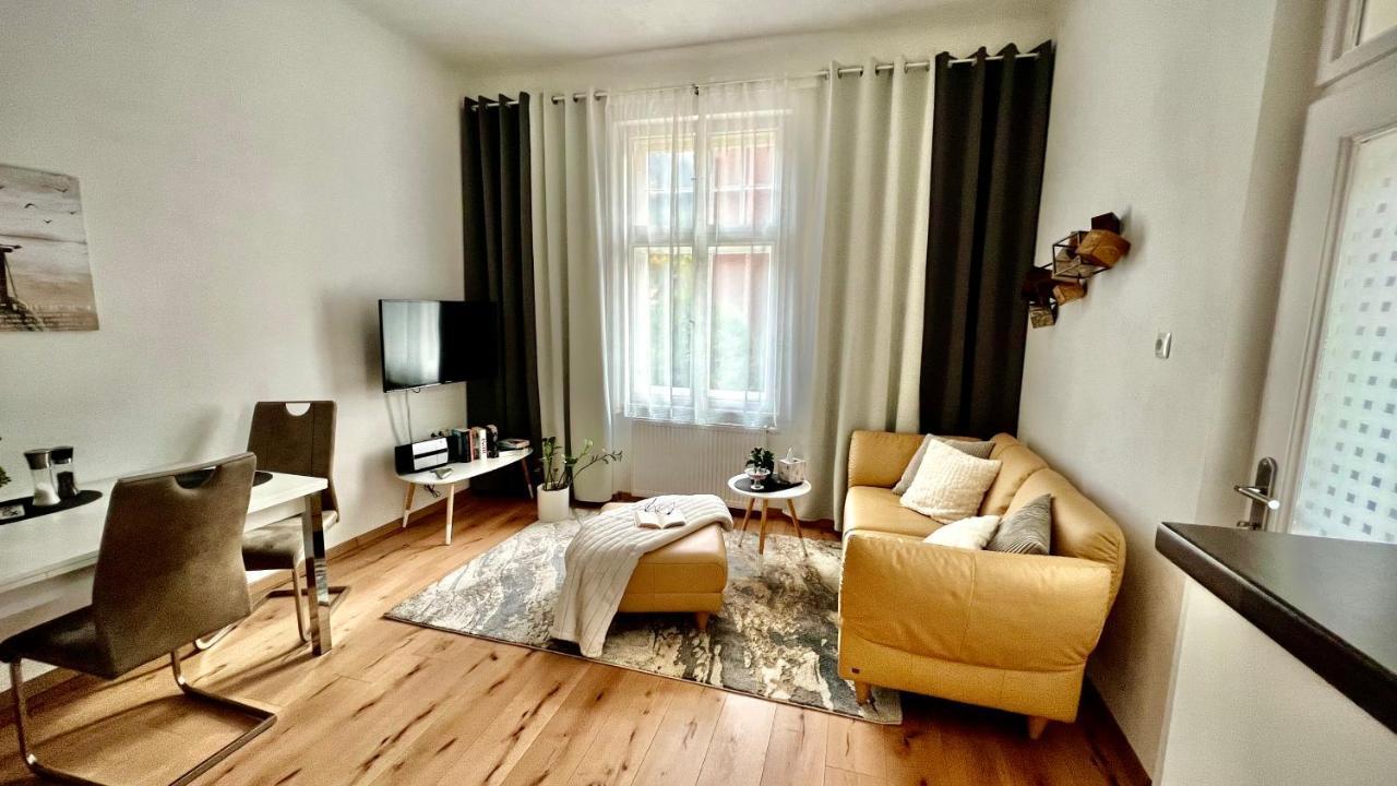 Apartment Im Gruenen Leoben  Eksteriør billede