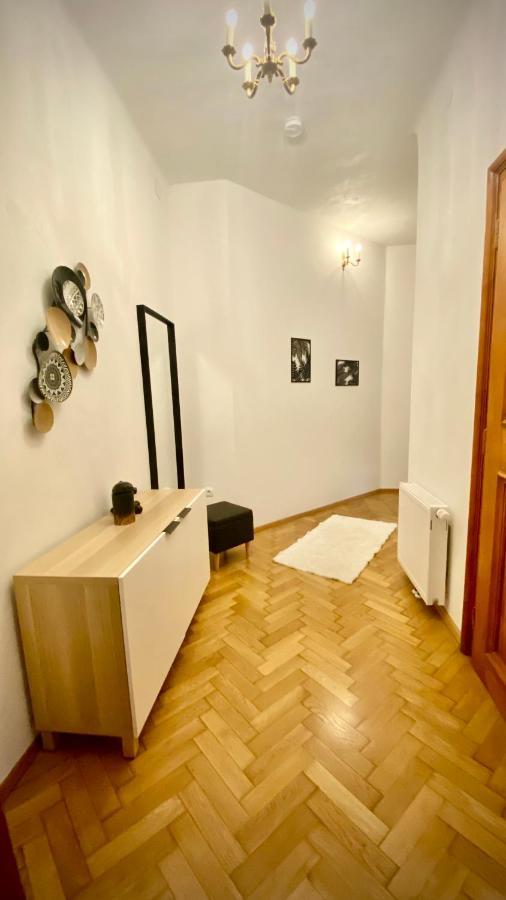 Apartment Im Gruenen Leoben  Eksteriør billede